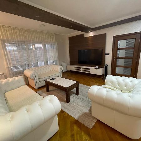 Hotel Royal Garden Nikšić 외부 사진