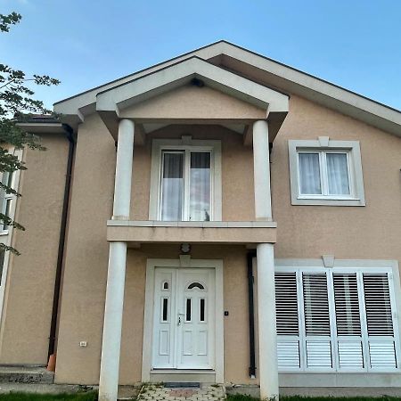 Hotel Royal Garden Nikšić 외부 사진