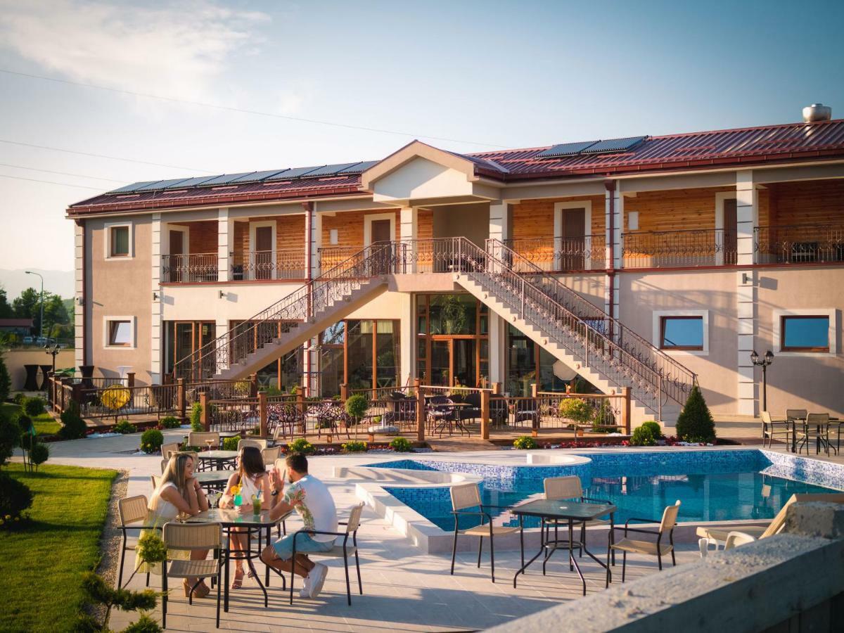 Hotel Royal Garden Nikšić 외부 사진
